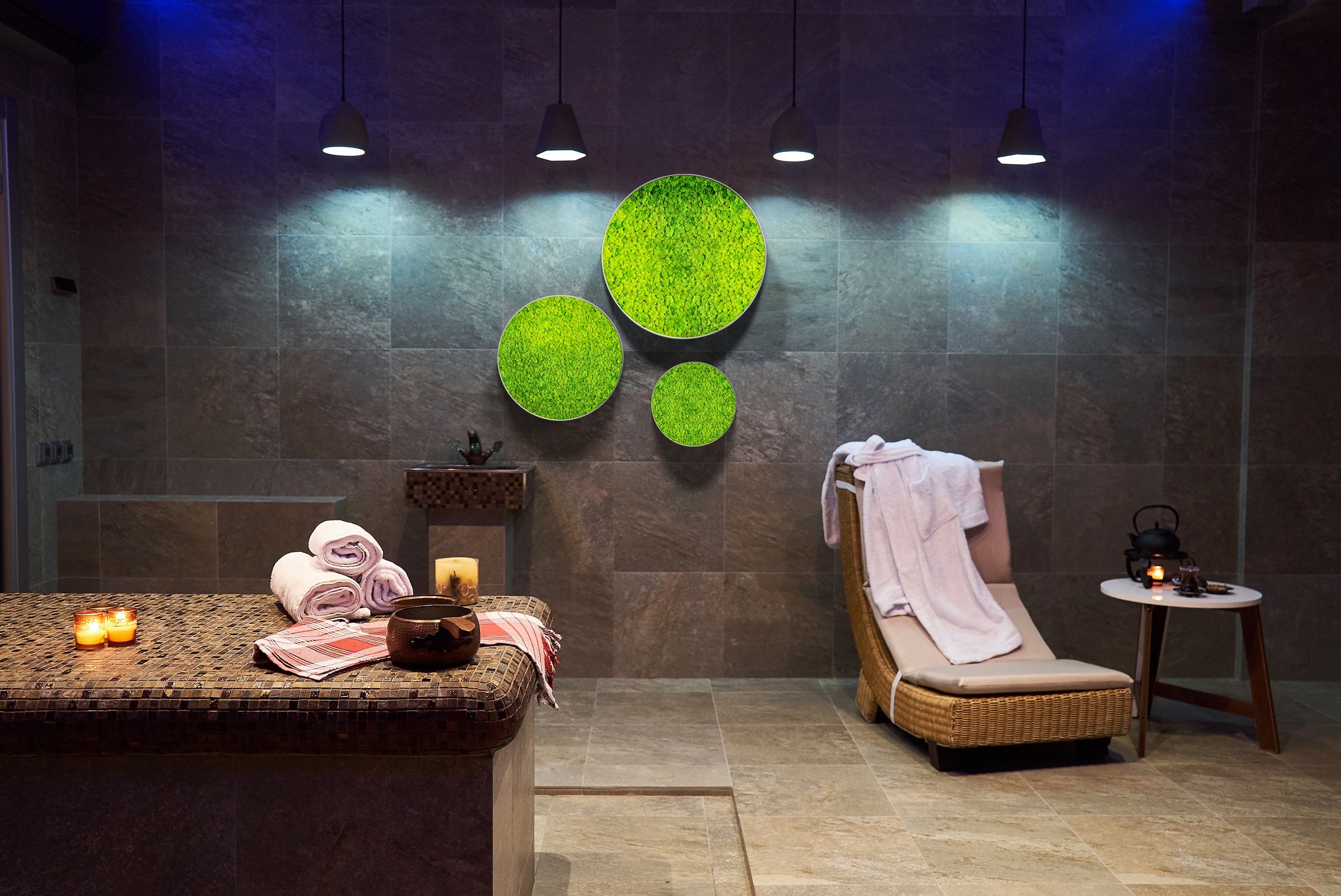 Spa, Wellness und Hoteleinrichtung mit Bilder aus Islandmoos